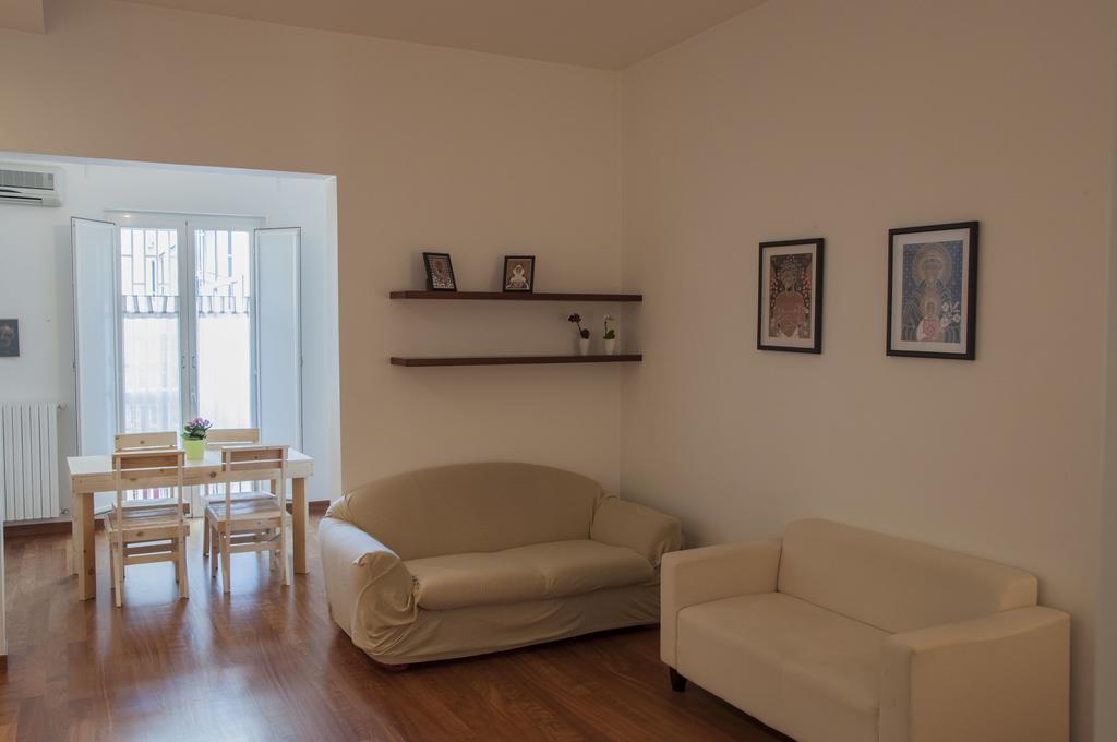 Apartament Manzoni House Bari Zewnętrze zdjęcie