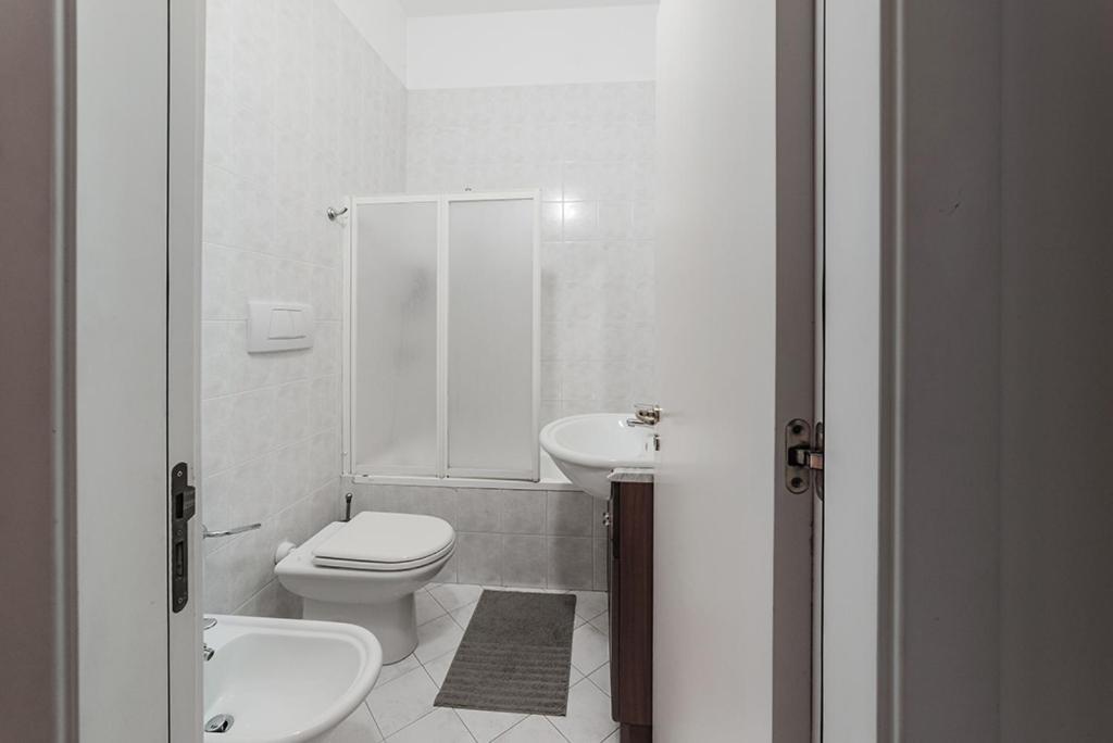 Apartament Manzoni House Bari Zewnętrze zdjęcie